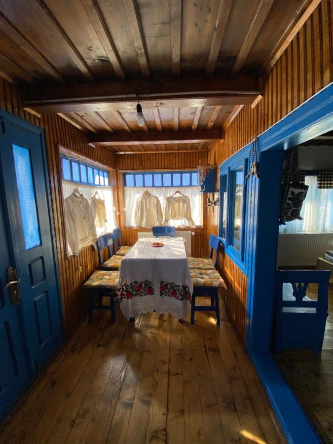 Casuta Tivadar Hotel Breb Buitenkant foto